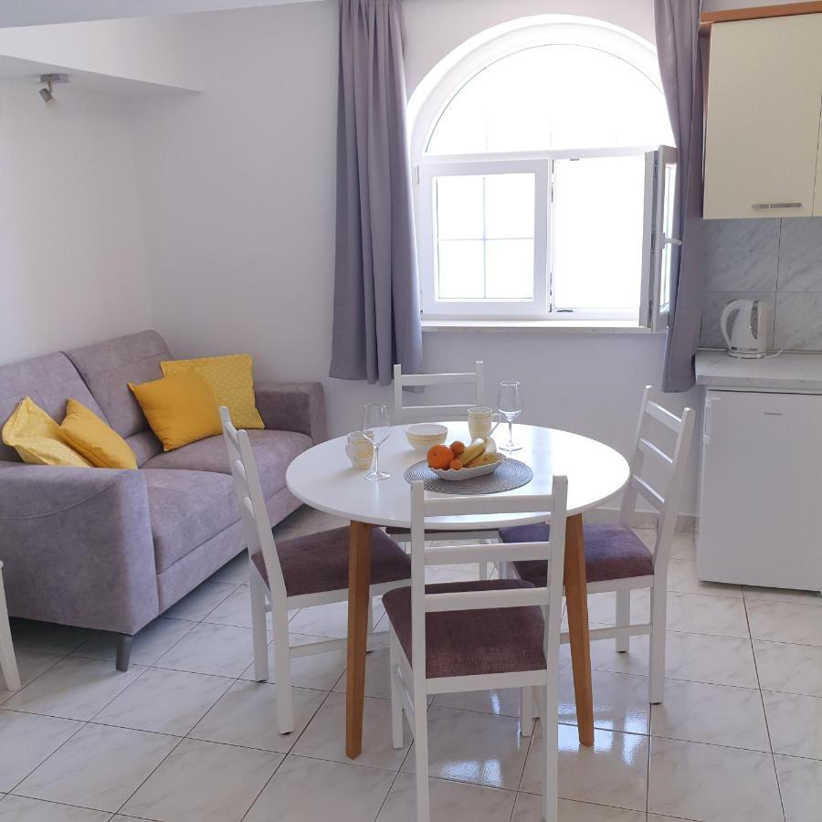 Aparthotel Marina Primošten Esterno foto