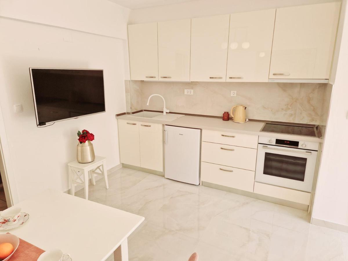 Aparthotel Marina Primošten Esterno foto